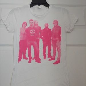 Maroon 5 t-shirt